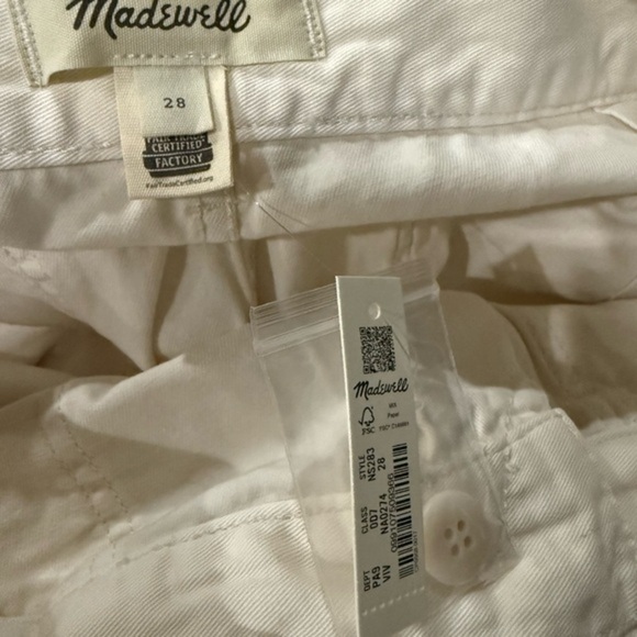 Madewell Ivory Belted Slouchy Straight Cargo Pants in Garment Dye - Picture 11 of 11